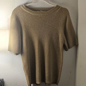 Champagne, sparkly gold top!